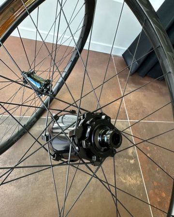 Gebrauchtes Race Face Next R31 Carbon 2024 bike — Bild 3 von 6