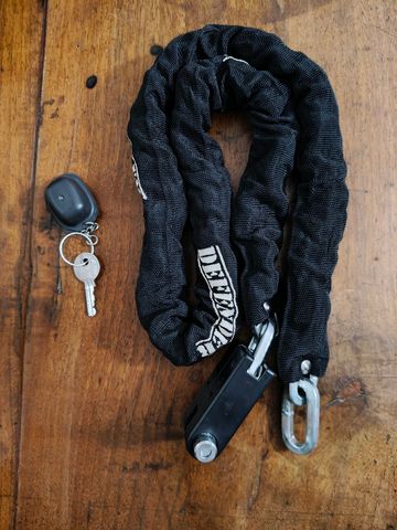 Flat Tire Defender defender 2020 Cycling Accessories usato