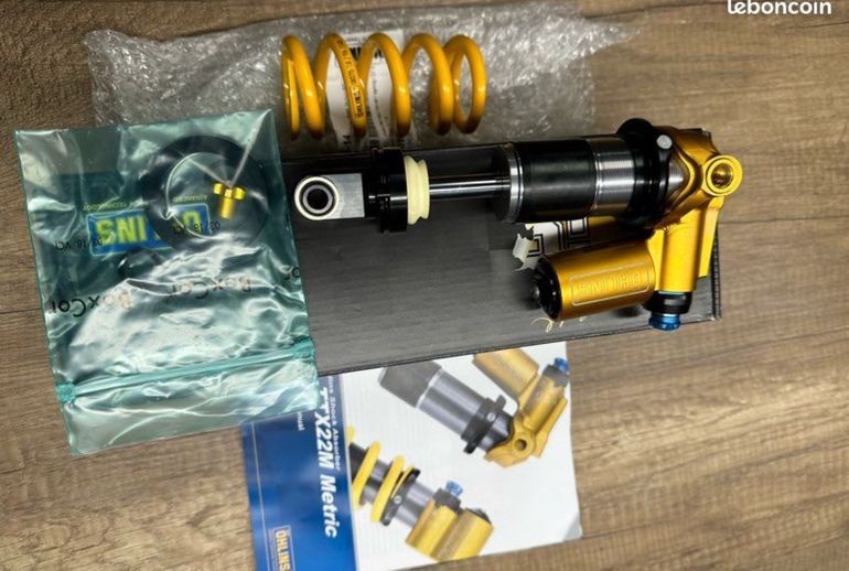 Öhlins TTX22 trunnion 2024 bike usato — immagine 2 di 3