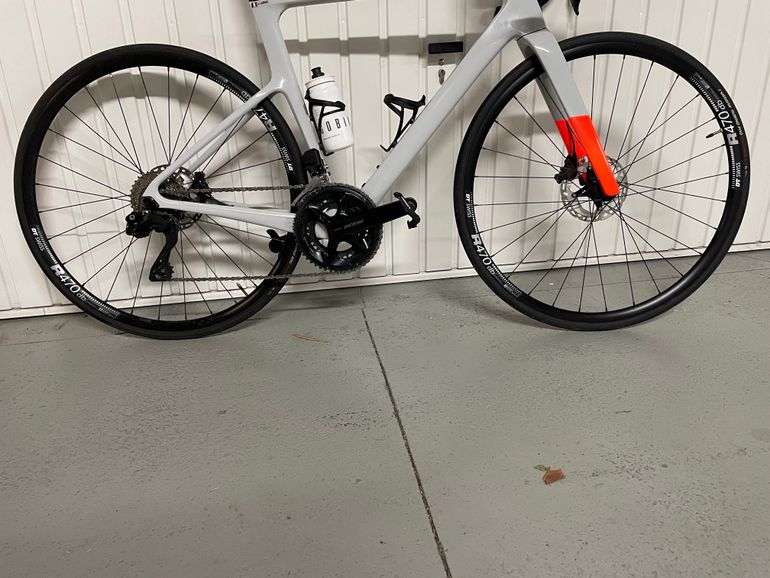 Used Dt Swiss R470 DB 2024 bike — image 4 of 4