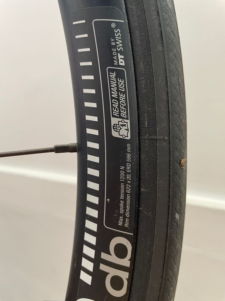Used Dt Swiss R470 DB 2024 bike — image 1 of 4