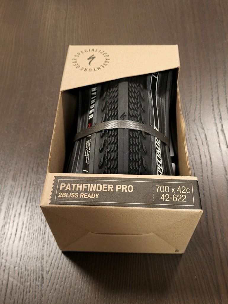 Used Specialized Pathfinder Pro 2Bliss Ready 2024 bike — image 1 of 2