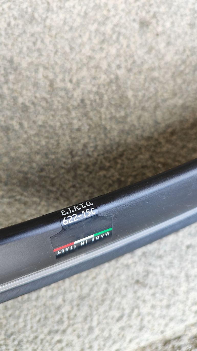 Used Basso Microtech MCT38 con pacco pignoni Shimano 105 11v 28-11 2017 bike — image 2 of 3