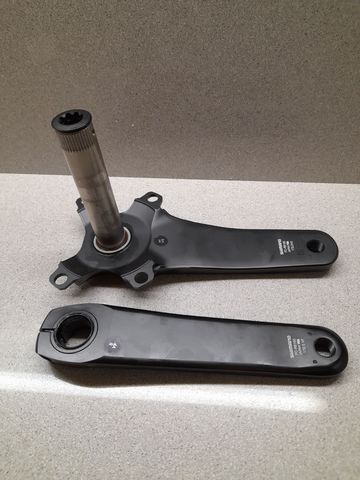 Käytetty Shimano ULTEGRA 2024 Drivetrain & Pedals