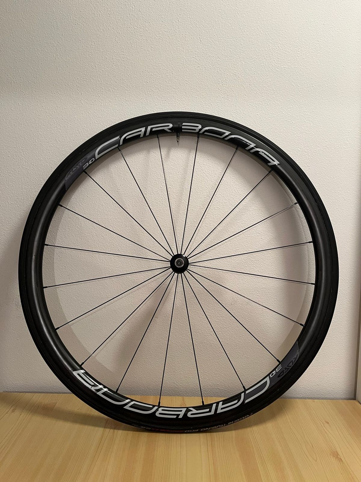 tufo carbona 30 カーボンホイール Used Tufo Carbona 30 Front Wheel – € 180 | buycycle