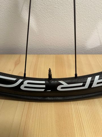 Used Tufo Carbona 30 Front Wheel – € 180 | buycycle
