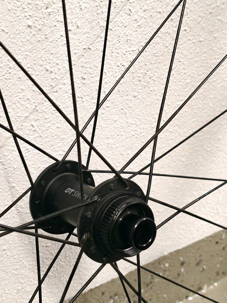 Used Dt Swiss Gravel LN 2022 bike — image 3 of 10