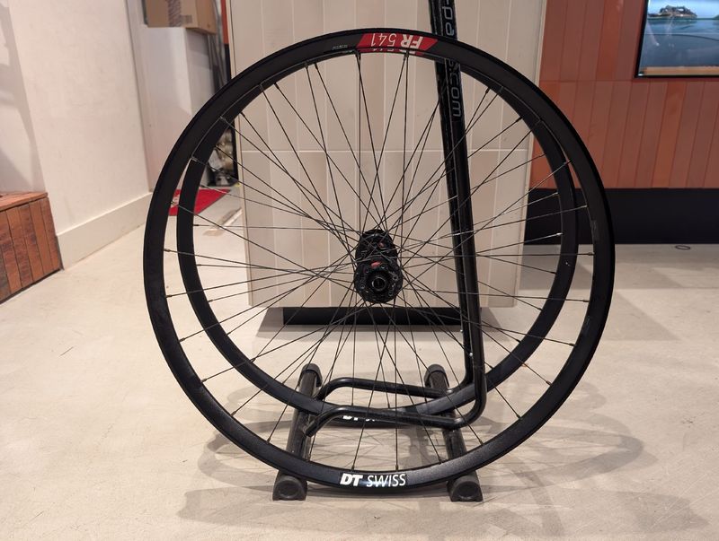 Used Dt Swiss FR571 Wheelset 2025 Wheels