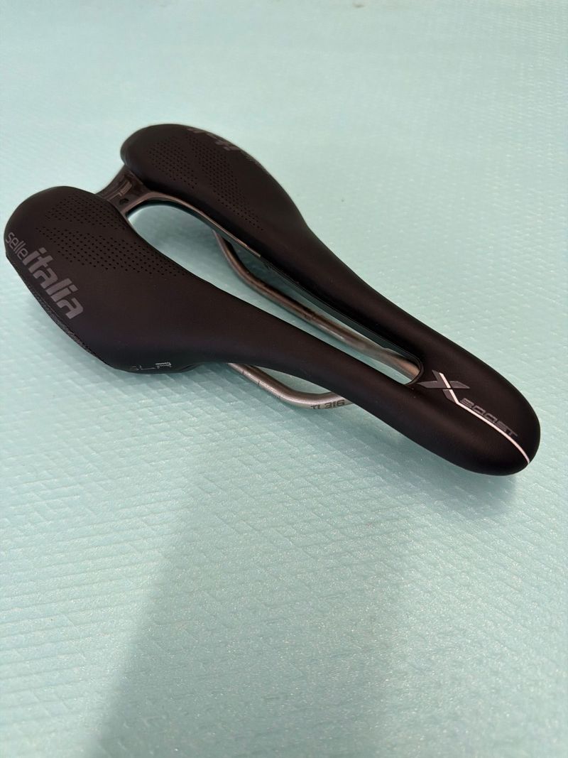 Used Selle Italia SLR Super Flow Boost 2026 Saddles & Seatposts