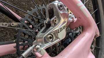 Brugt Sram Level Ultimate Stealth 4-piston Anodised 2024 bike — billede 2 af 4