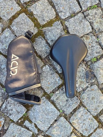 Cube Acid Nuance Saddles & Seatposts usato
