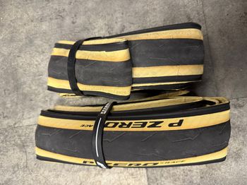 Pirelli 2025 2025 bike usato — immagine 1 di 2