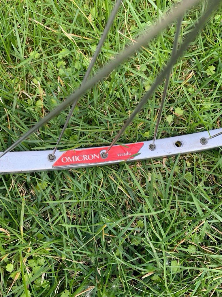 Used Campagnolo omicron strada 1993 bike — image 1 of 4