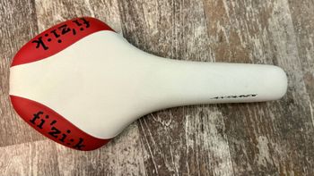 Fizik ANTARES carbon 2016 Saddles & Seatposts de segunda mano