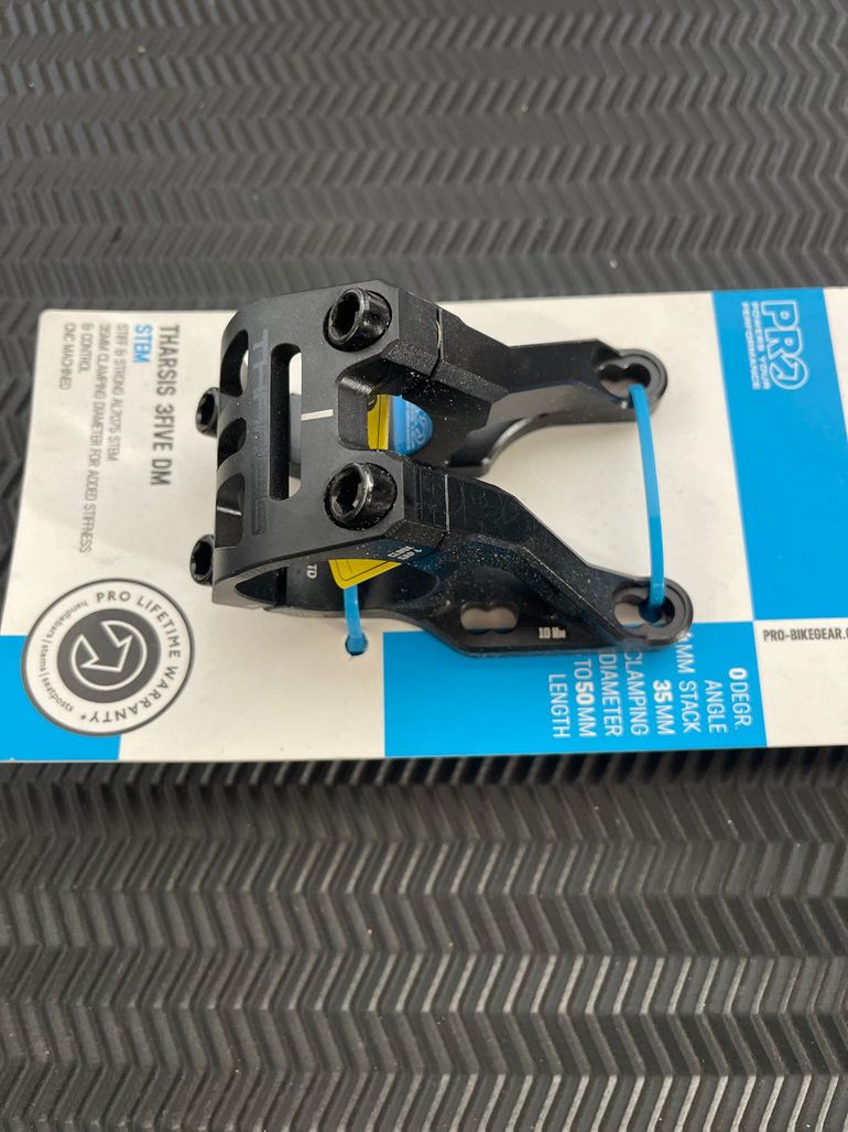 Pro THARSIS 3five DM 2024 bike d'occasion — image 2 sur 4