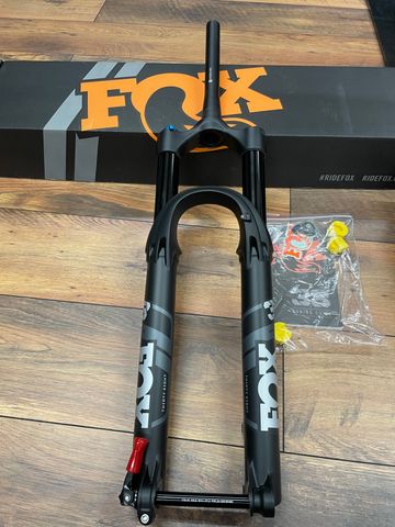 Brugt Fox 38 Float 2022 bike — billede 4 af 6