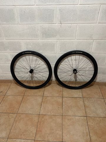 expert - disc Merida -Expert - disc 2024 Tyres & Tubes usato