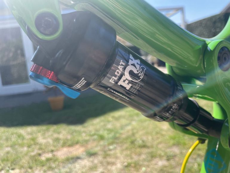 Used Fox Float DPS performance 2023 bike — image 4 of 4