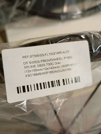 Used Dt Swiss p1850 2022 bike — image 1 of 10
