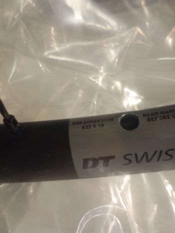 Used Dt Swiss p1850 2022 bike — image 5 of 10
