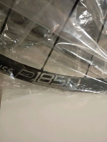 Used Dt Swiss p1850 2022 bike — image 2 of 10