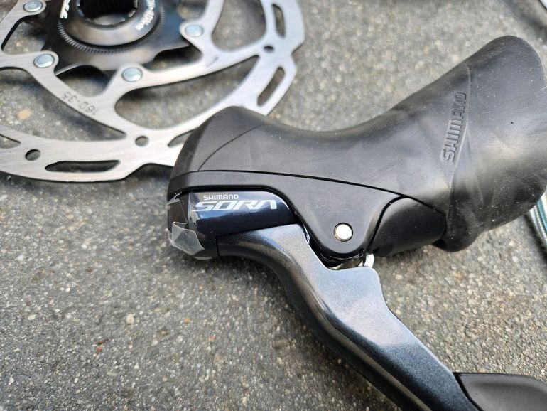 Used Shimano Sora Disc 2024 bike — image 2 of 8