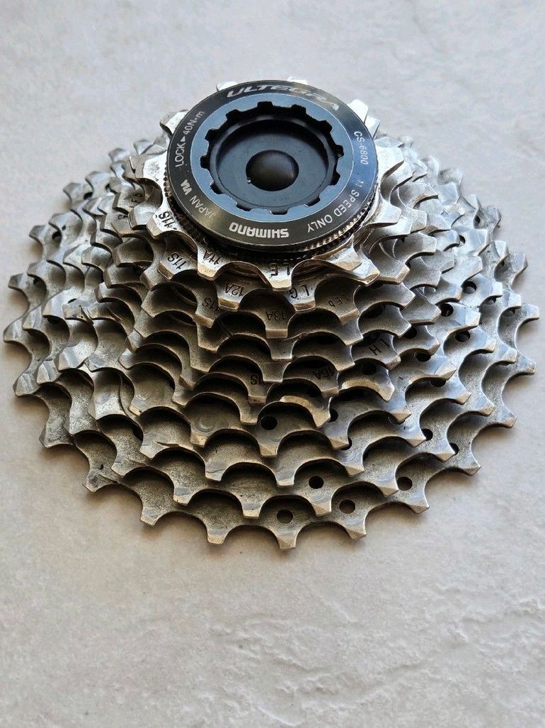 Used Shimano CS-6800 2015 bike — image 2 of 5