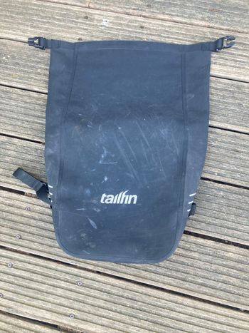 Used Tailfin Ultra Durable Pannier Bag 22 liter bike — image 2 of 4