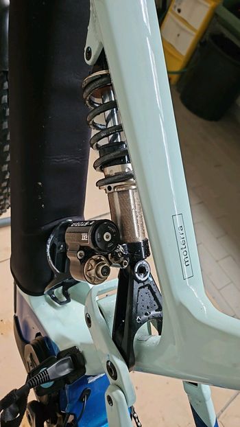 Used Ext estoria bike — image 4 of 4