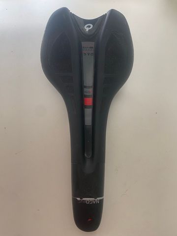 Prologo Nago evo pas 134mm cpc 2024 Saddles & Seatposts usato