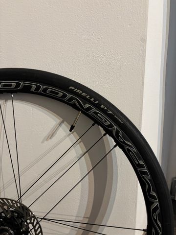 Campagnolo Zonda 2020 Wheels usato