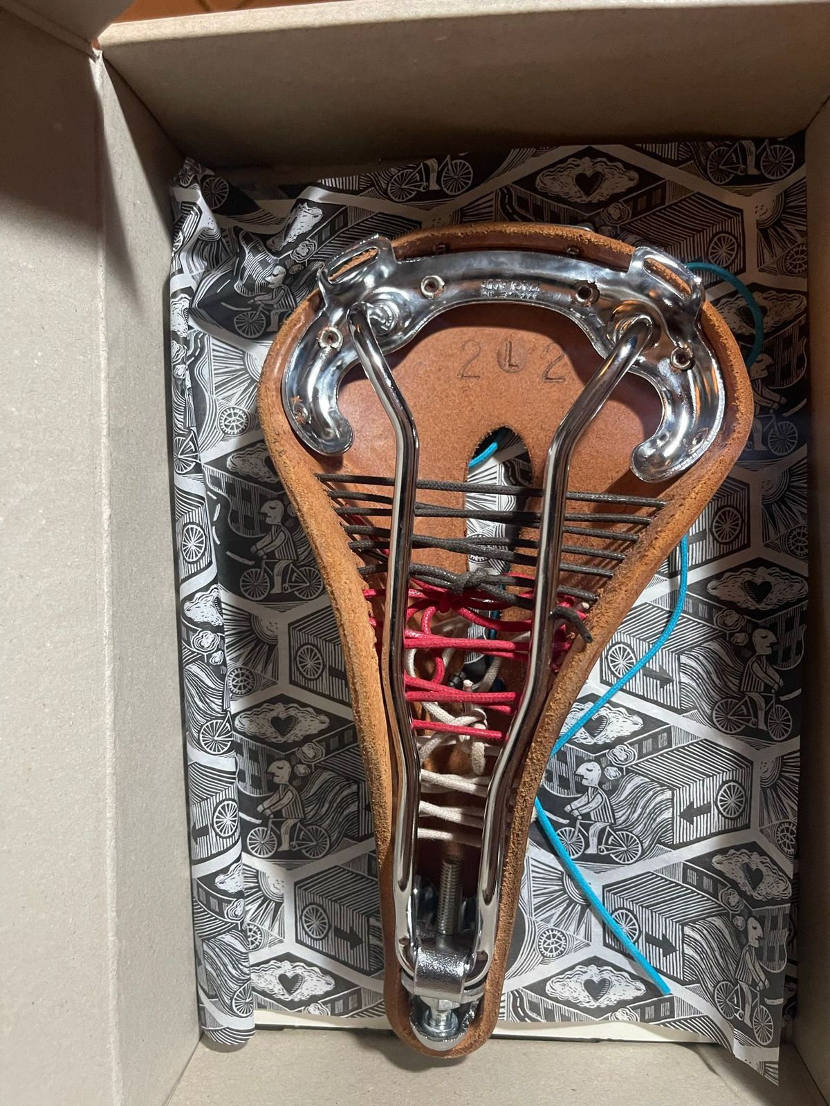 Used Brooks B17 Narrow Carved – € 110 | buycycle