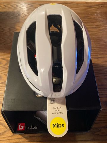bolle Avio Mips 2024 Cycling Accessories usato