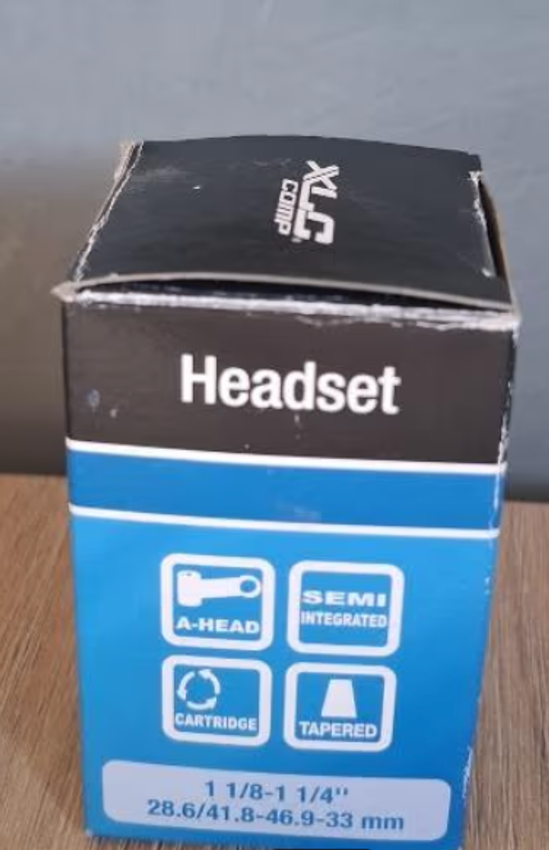 Used Xlc Headset, Black 28,6 / 41.8 - 46.9 - 33 mm bike — image 2 of 2