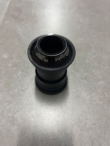 Used Enduro Bearings Bbright GXP 30mm L/S Adaptor 2015 bike — image 2 of 4