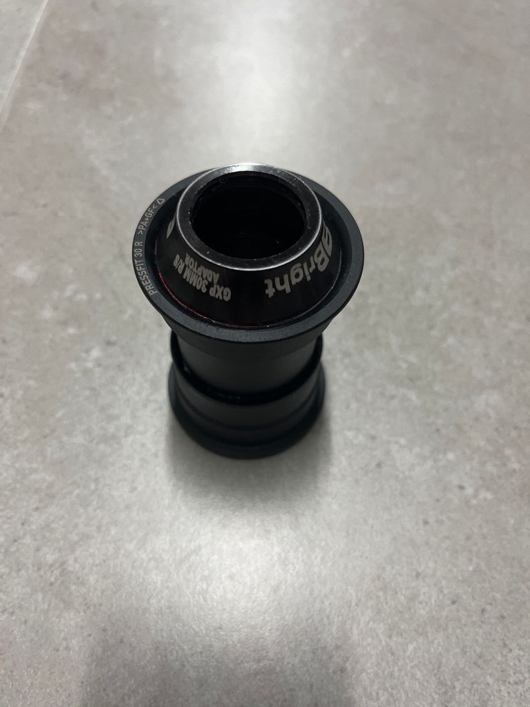 Used Enduro Bearings Bbright GXP 30mm L/S Adaptor 2015 bike — image 2 of 4