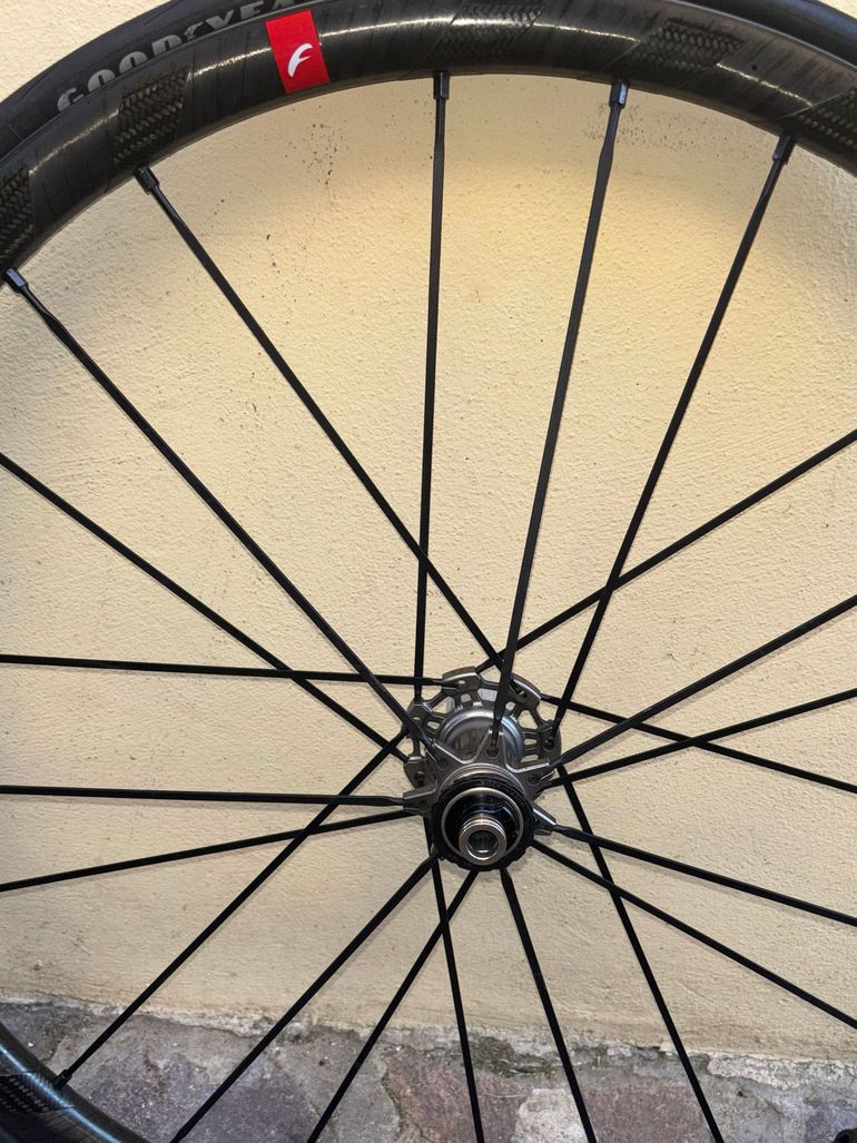 Używany Fulcrum Racing 0 DB 2023 bike — zdjęcie 6 z 10