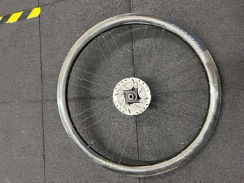 Used Campagnolo shamal carbon 2022 bike — image 10 of 11