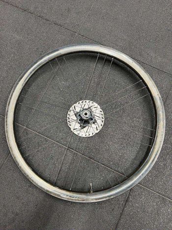 Used Campagnolo shamal carbon 2022 bike — image 7 of 11