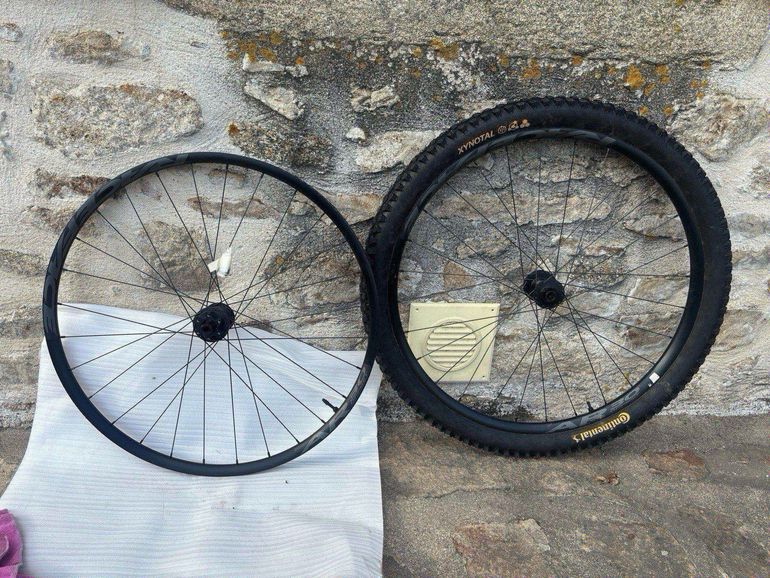 Used Race Face ar30 2024 bike — image 1 of 5