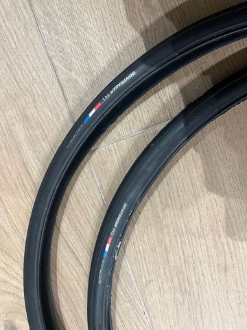 Used Bontrager R1 2025 bike — image 3 of 3
