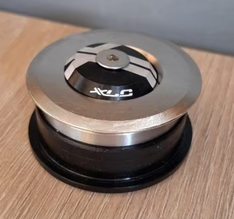 Used Xlc Headset Cockpit
