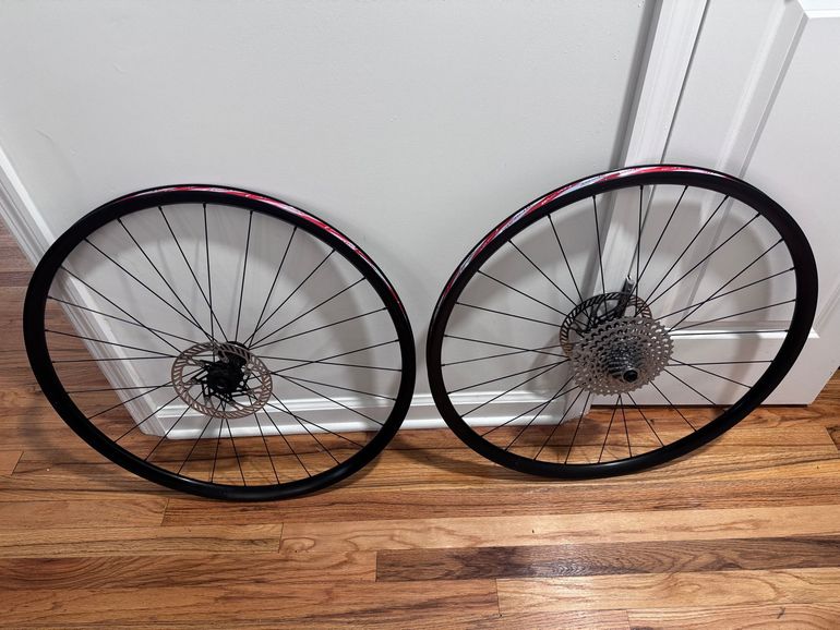 Used Fulcrum Rapid Red 900 Wheelset – $ 285 | buycycle