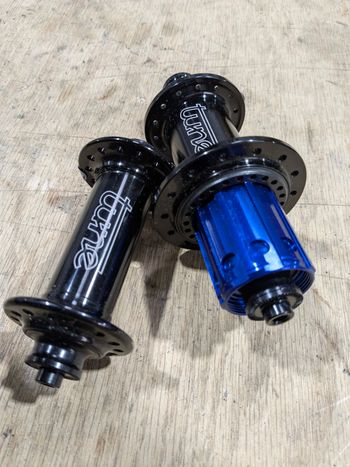 Used Tune Mig & Mag 170 28h QR5 rim-brake HG11 bike — image 2 of 4