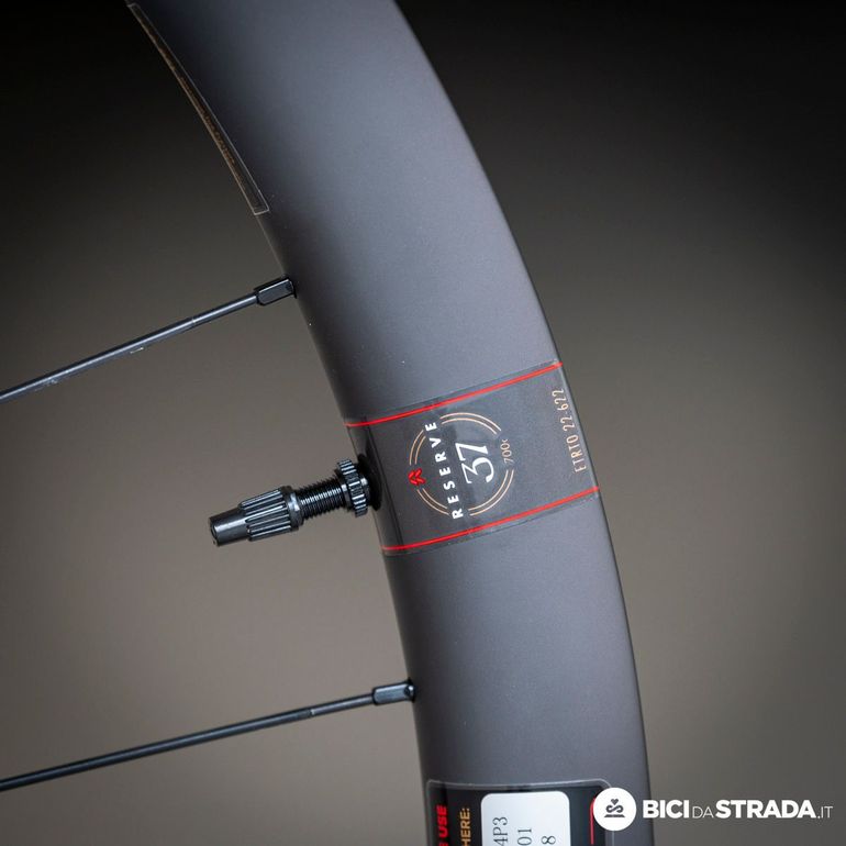 Brugt Dt Swiss Road Reserve 34/37 2024 bike — billede 1 af 3