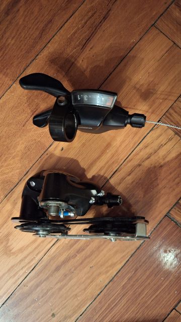 Używany Shimano Altus 2022 bike — zdjęcie 12 z 13