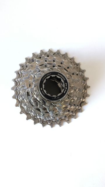 Shimano 11-28 105 2021 Drivetrain & Pedals usato