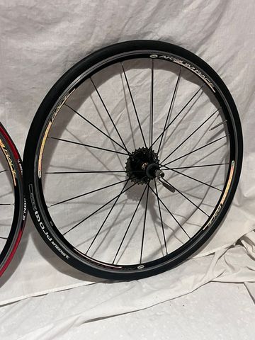Używany Mavic Aksyum Race bike — zdjęcie 12 z 12
