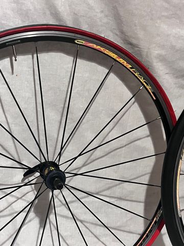 Używany Mavic Aksyum Race bike — zdjęcie 5 z 12