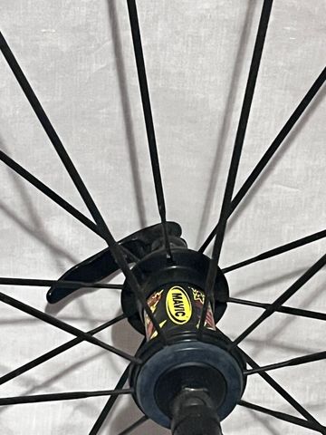 Używany Mavic Aksyum Race bike — zdjęcie 9 z 12